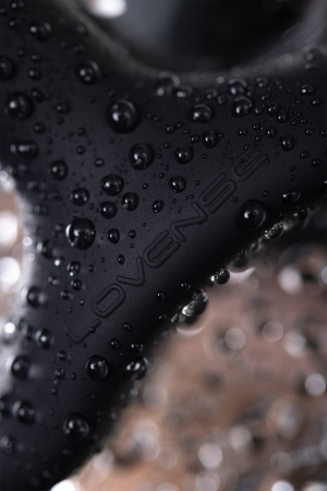 Анальная втулка LOVENSE Hush 2 (S), силикон, черная, 12,1 см, Ø 3,8 см